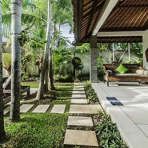 Damai , Seminyak (Bali) Indonesia